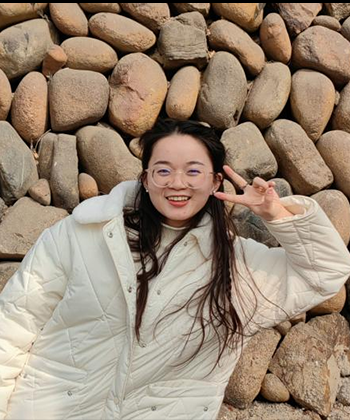郑岩清2.png