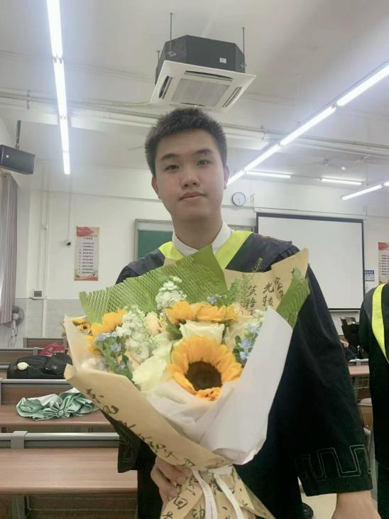 陈昌龙2.png