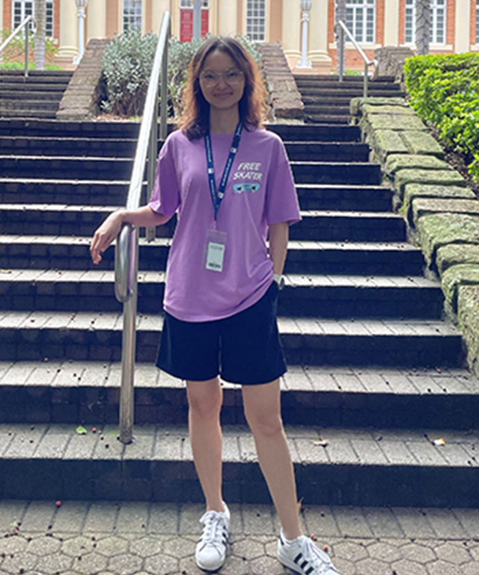 李亚蓉1@2x.png